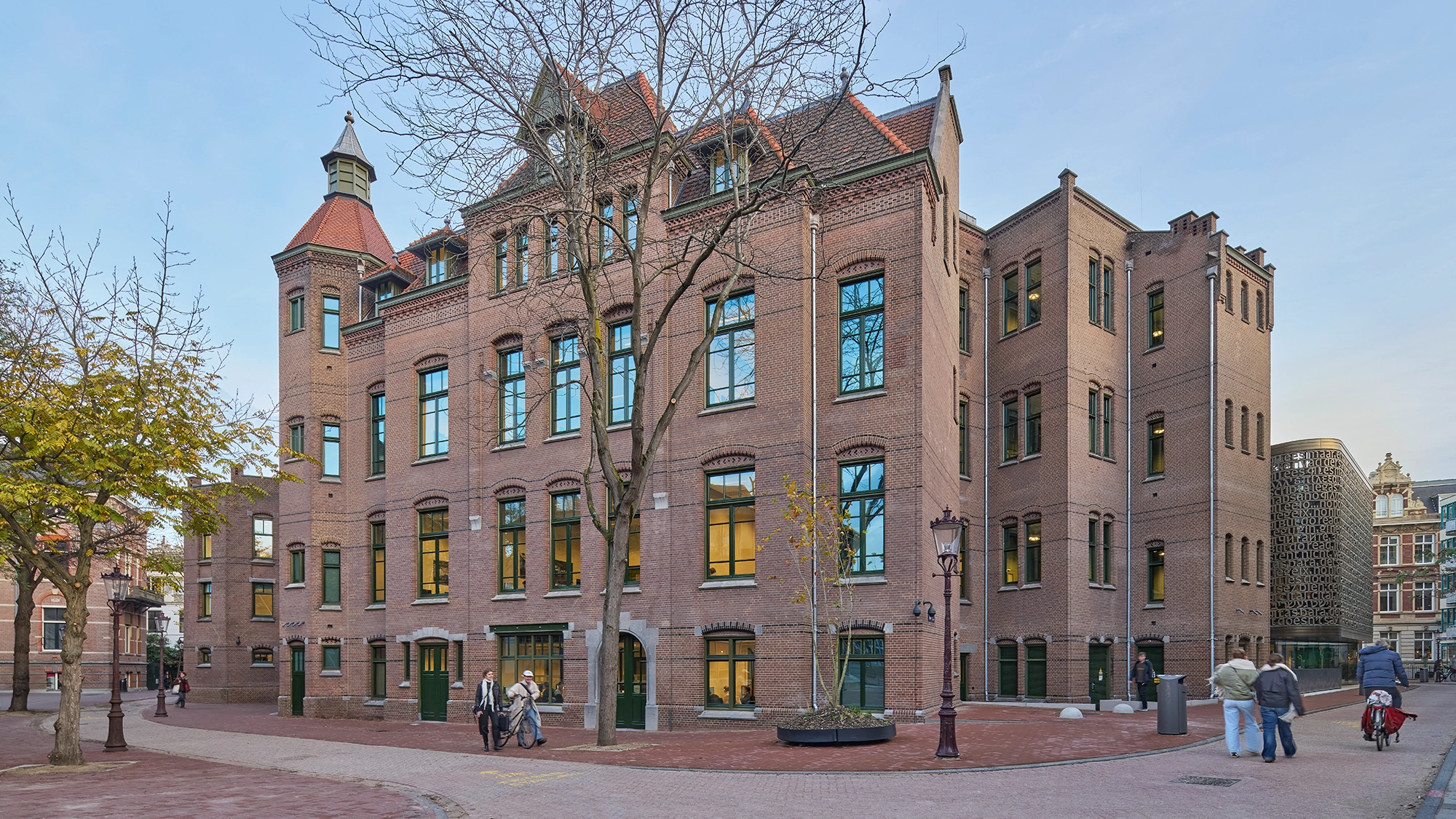 Publicaties Universiteits bibliotheek